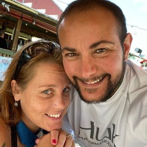 Meet your Posher, Levi